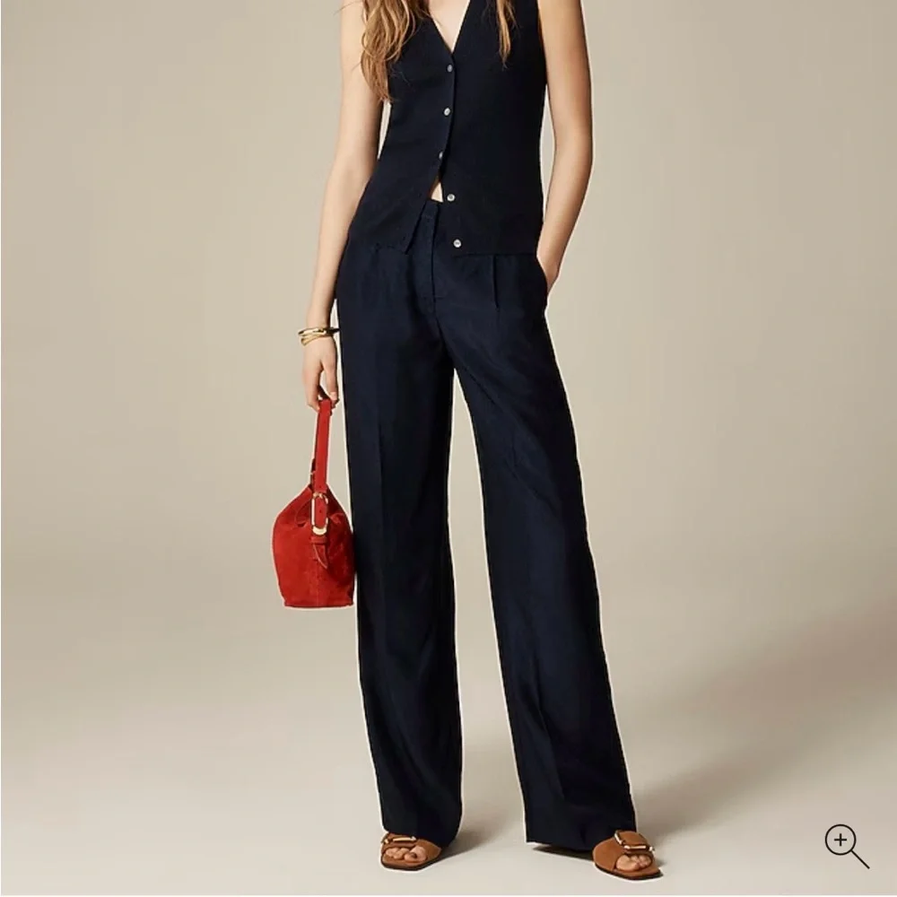 J. Crew Petite Essential wide-leg pant in textured satin - Picture 1 of 5